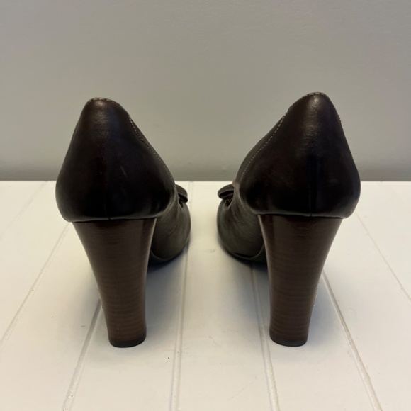 Guess Brown Buckle High Heel Shoes - Picture 4 of 4